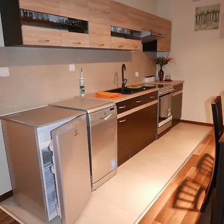 Apartament Mocarni *