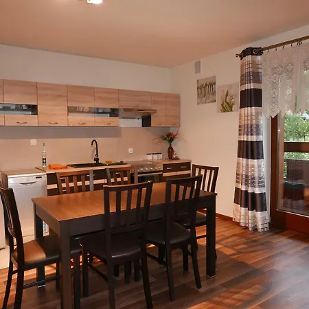 Apartament Mocarni Апартаменты Косцелиско